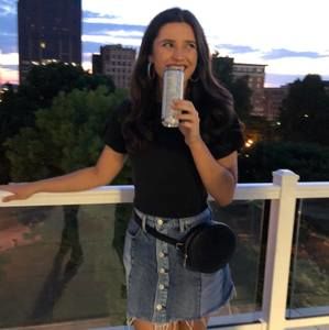 Meet your Posher, Megan